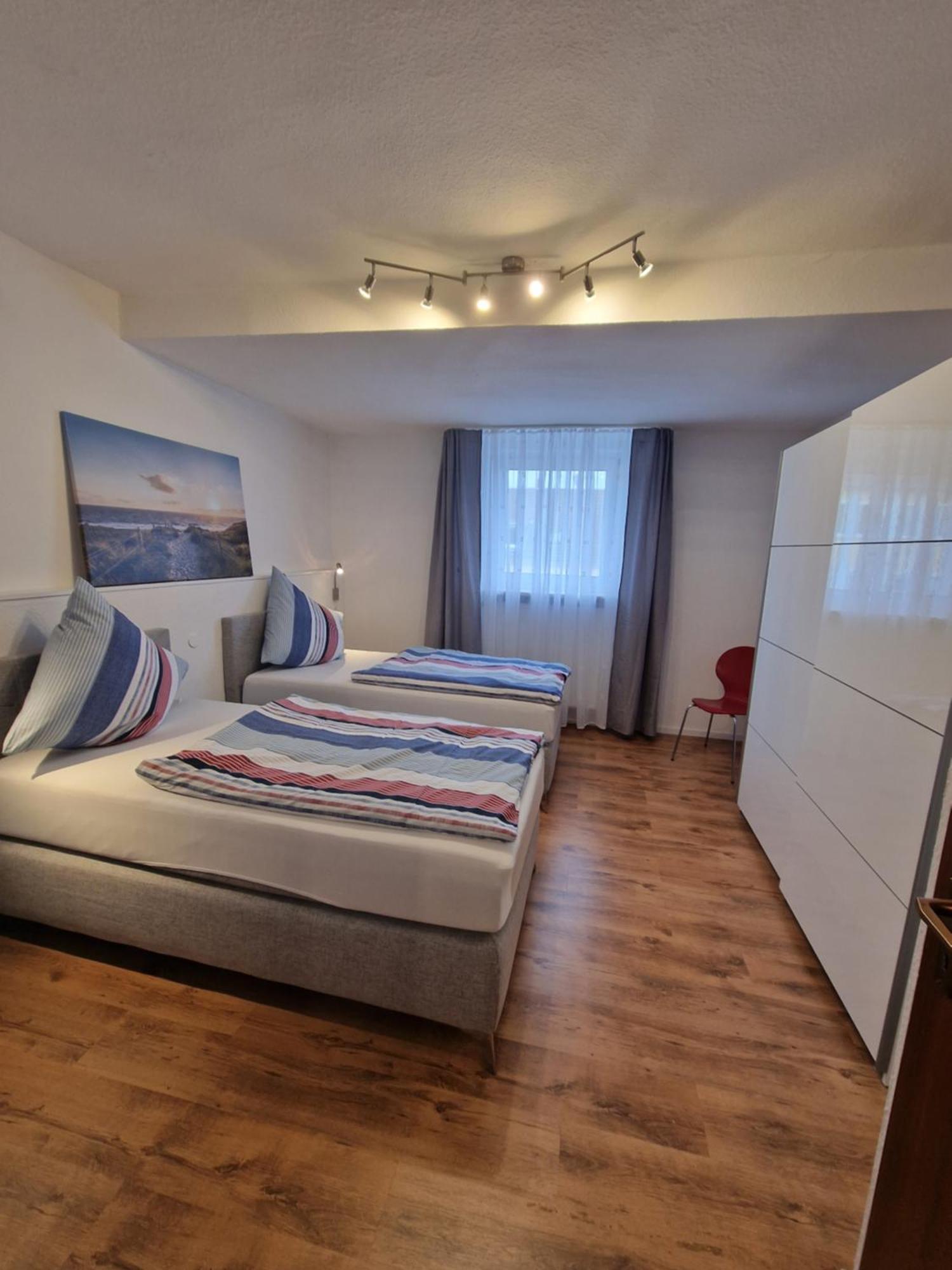 Fewofaubelcentro 42 & 54 & 62 M2 Oberhausen  Room photo
