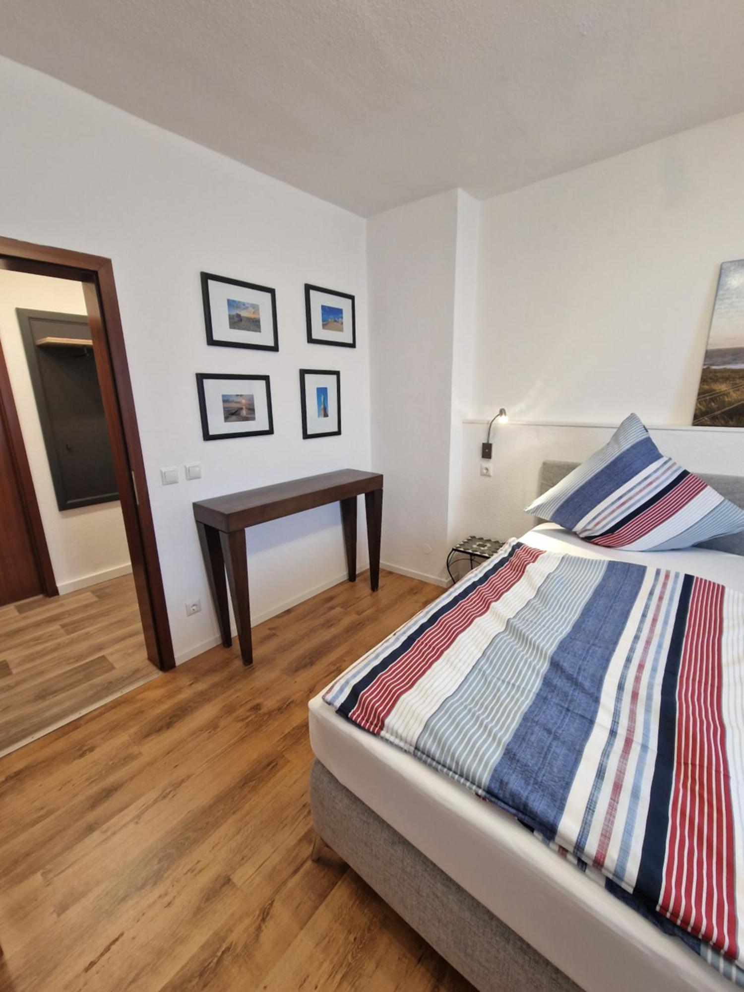 Fewofaubelcentro 42 & 54 & 62 M2 Oberhausen  Room photo